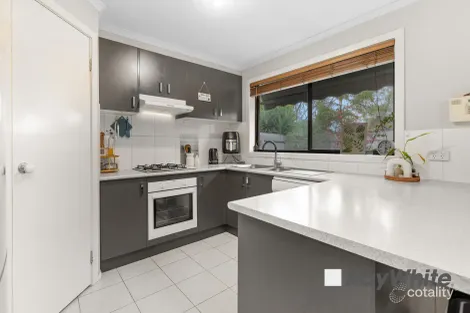 Property photo of 14/9 Carly Close Narre Warren South VIC 3805