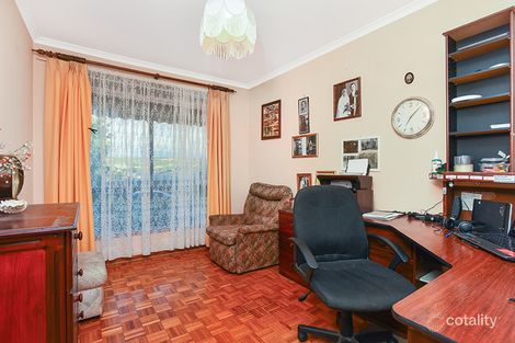 Property photo of 32 Cumberland Crescent Huntfield Heights SA 5163