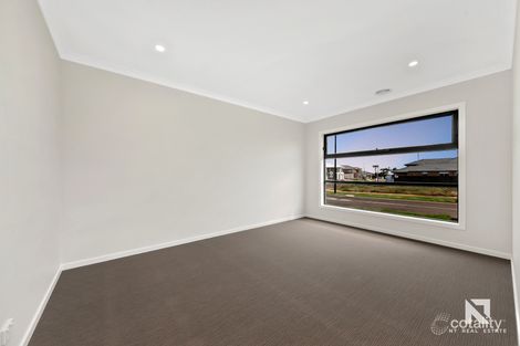 Property photo of 19 Socorro Way Truganina VIC 3029