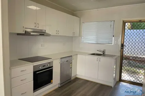 3/7 Hilary St, The Gap, QLD 4825