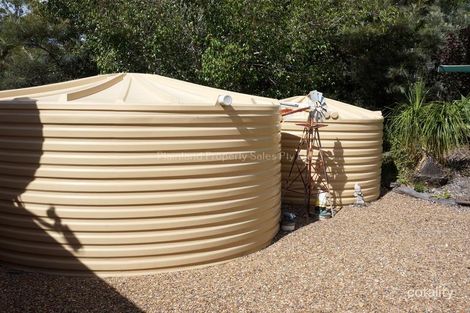 Property photo of 20 Bentley Drive Regency Downs QLD 4341