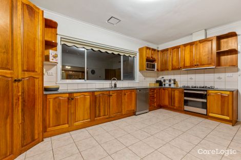 Property photo of 9 Ludeman Court Reservoir VIC 3073