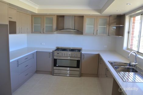 Property photo of 26 Hillcrest Avenue Bowenfels NSW 2790