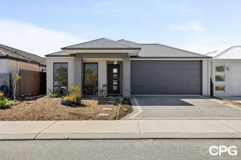 Property photo of 4 Simcoe Way Caversham WA 6055