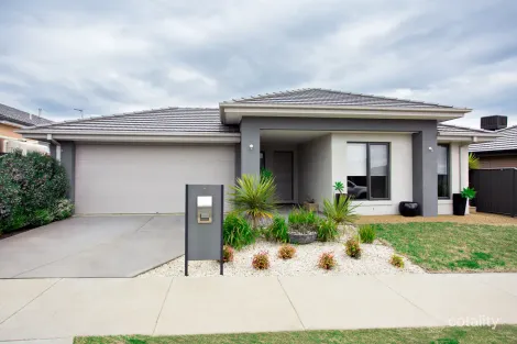 8 Lumsden Way, Lucas, VIC 3350