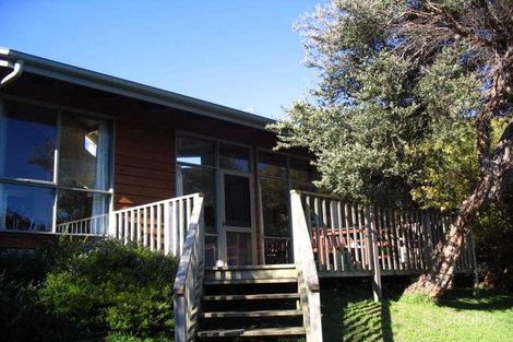 Property photo of 2 Oak Street Sandy Point VIC 3959