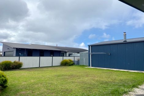 Property photo of 22 Sandy Crescent Wynyard TAS 7325