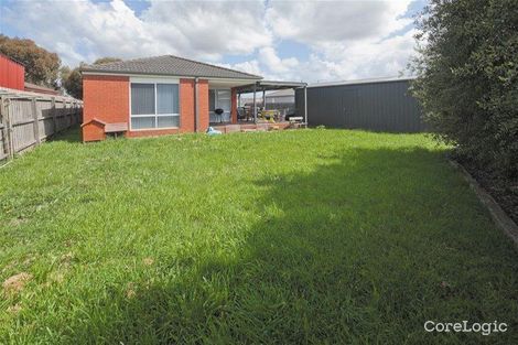 Property photo of 22 Linda Drive Cranbourne West VIC 3977