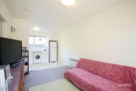 Property photo of 4/11 Maroona Road Carnegie VIC 3163