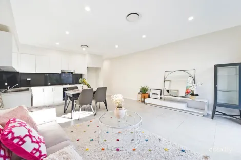 14/68 Adderton Rd, Carlingford, NSW 2118