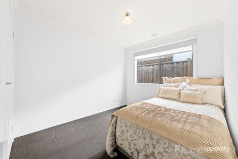 Property photo of 18 Criterion Way Cranbourne East VIC 3977