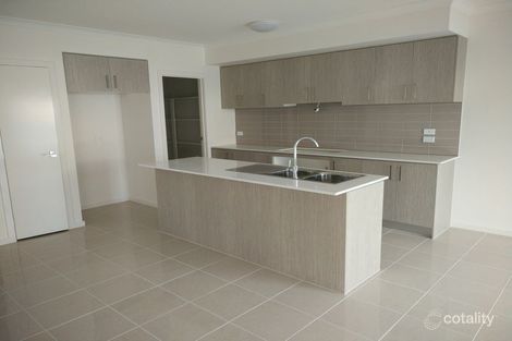 Property photo of 34 Beagle Street Tarneit VIC 3029