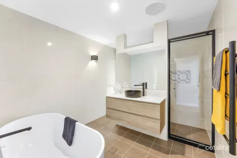 Property photo of 130 Albany Street Point Frederick NSW 2250