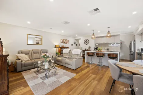 Property photo of 10 Mitiamo Street Eynesbury VIC 3338