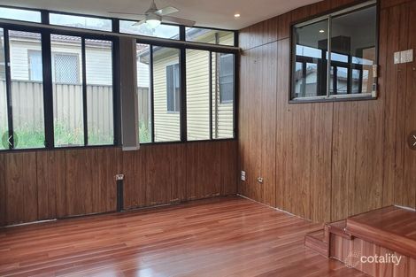 Property photo of 45 Ellam Drive Seven Hills NSW 2147