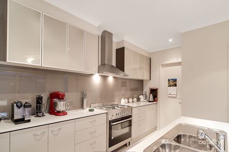 Property photo of 172 Mountainview Boulevard Cranbourne North VIC 3977