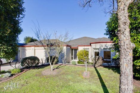 44 Edgbaston Cct, Berwick, VIC 3806