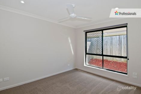 Property photo of 2/20 Stoneleigh Way Holmview QLD 4207