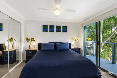 Property photo of 18 Sublime Point Avenue Tascott NSW 2250