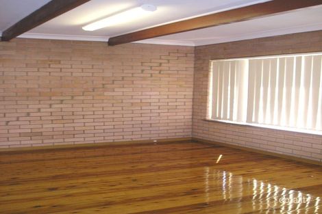 Property photo of 2/172 Stewart Street Bathurst NSW 2795