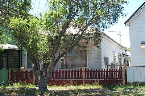 18 Buchanan St, Hamilton, NSW 2303