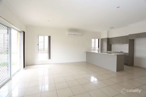 Property photo of 69 Hanover Drive Pimpama QLD 4209
