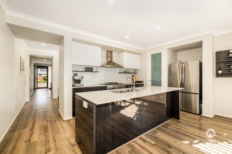 Property photo of 93 Great Sandy Circuit Pimpama QLD 4209