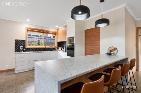 9 Hilltop Ave, Devonport, TAS 7310