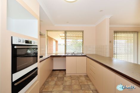 Property photo of 4 Summer Hill Place Warnbro WA 6169