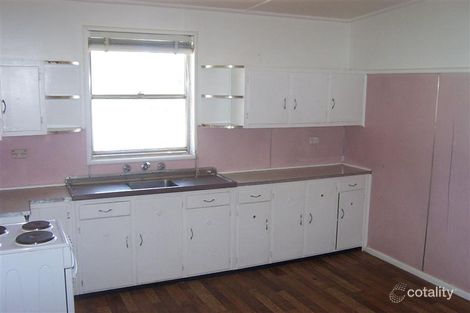 Property photo of 2 Whiteman Avenue Young NSW 2594