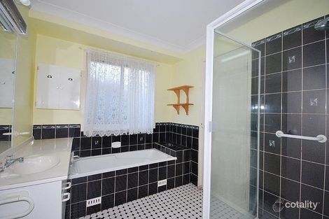 Property photo of 8 Marshall Close Kariong NSW 2250
