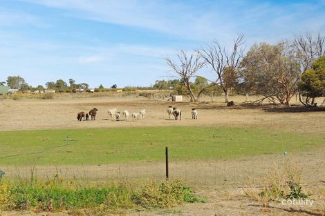 68 Heslop Rd, Beverford, VIC 3590