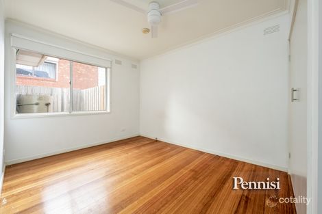Property photo of 2/68 Ardmillan Road Moonee Ponds VIC 3039
