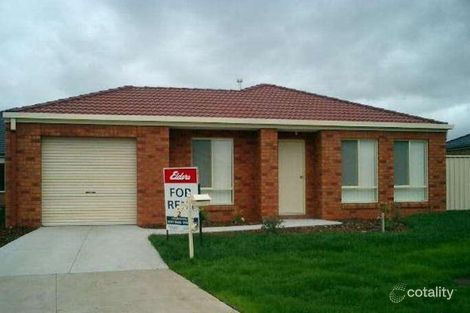 2 Stringybark Cl, Manor Lakes, VIC 3024