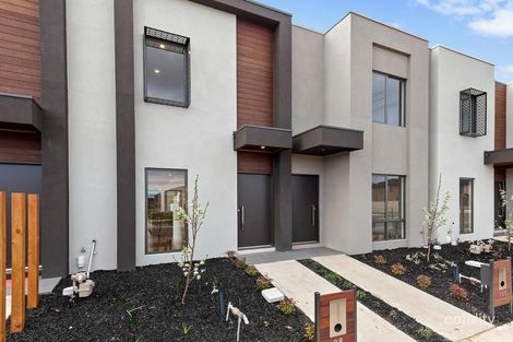 99 Waterhaven Bvd, Point Cook, VIC 3030