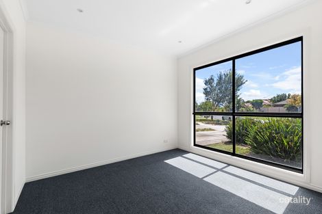 Property photo of 72 Caradon Drive Truganina VIC 3029