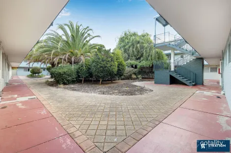 Property photo of 13/21 Disney Road Parmelia WA 6167