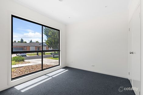 Property photo of 72 Caradon Drive Truganina VIC 3029