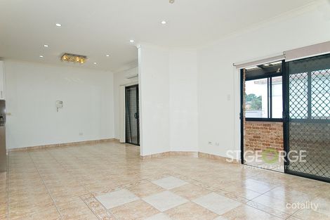 2/36 Durham St, Carlton, NSW 2218