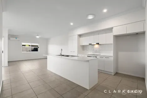 Property photo of 2/16 Merion Circuit Heddon Greta NSW 2321
