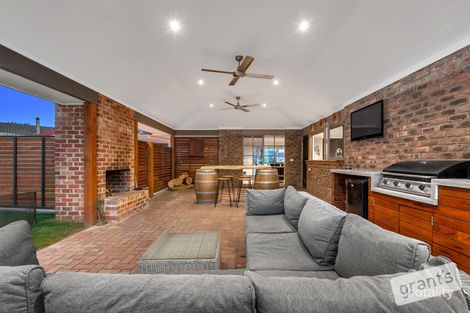 Property photo of 8 Marida Court Berwick VIC 3806