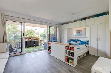Property photo of 3/18 Abalone Avenue Paradise Point QLD 4216