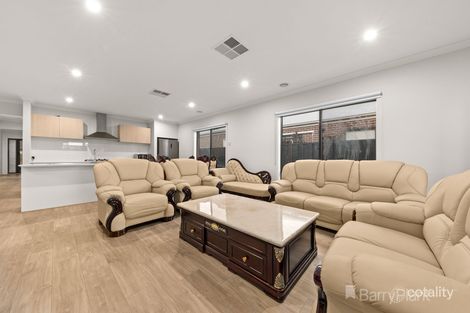 Property photo of 21 Applejack Boulevard Clyde VIC 3978