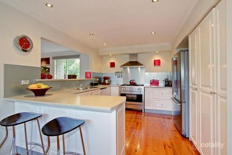 Property photo of 2 Summerhill Road Montrose VIC 3765