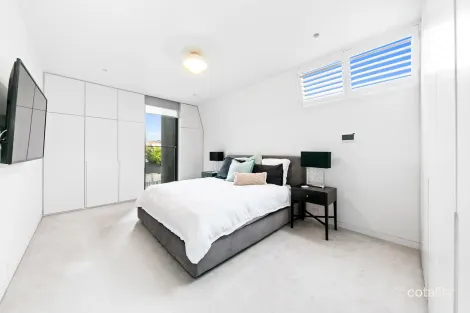 Property photo of 4 Stuart Street Armadale VIC 3143