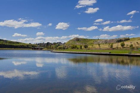 50 Valley Lake Bvd, Keilor East, VIC 3033