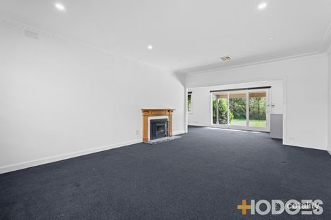 Property photo of 23 Tramway Parade Beaumaris VIC 3193