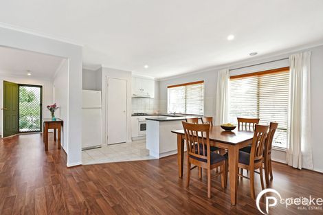 Property photo of 22 Lake View Drive Narre Warren South VIC 3805