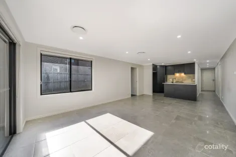 Property photo of 18 Arnhem Road Edmondson Park NSW 2174
