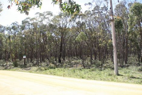 13 Jacks Rd, Linton, VIC 3360